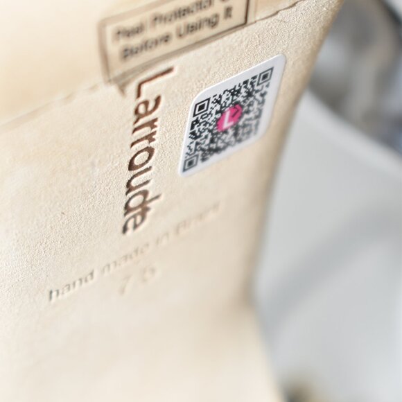 $350 Larroude Ari Strap Platform Heel SANDAL PUMP LEATHER SILVER 7.5 (DB29) - Picture 7 of 7